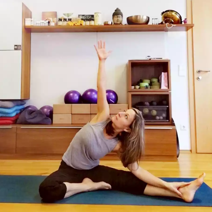 Yoga-Claudia-Tauchner-InTaktC im Portrait